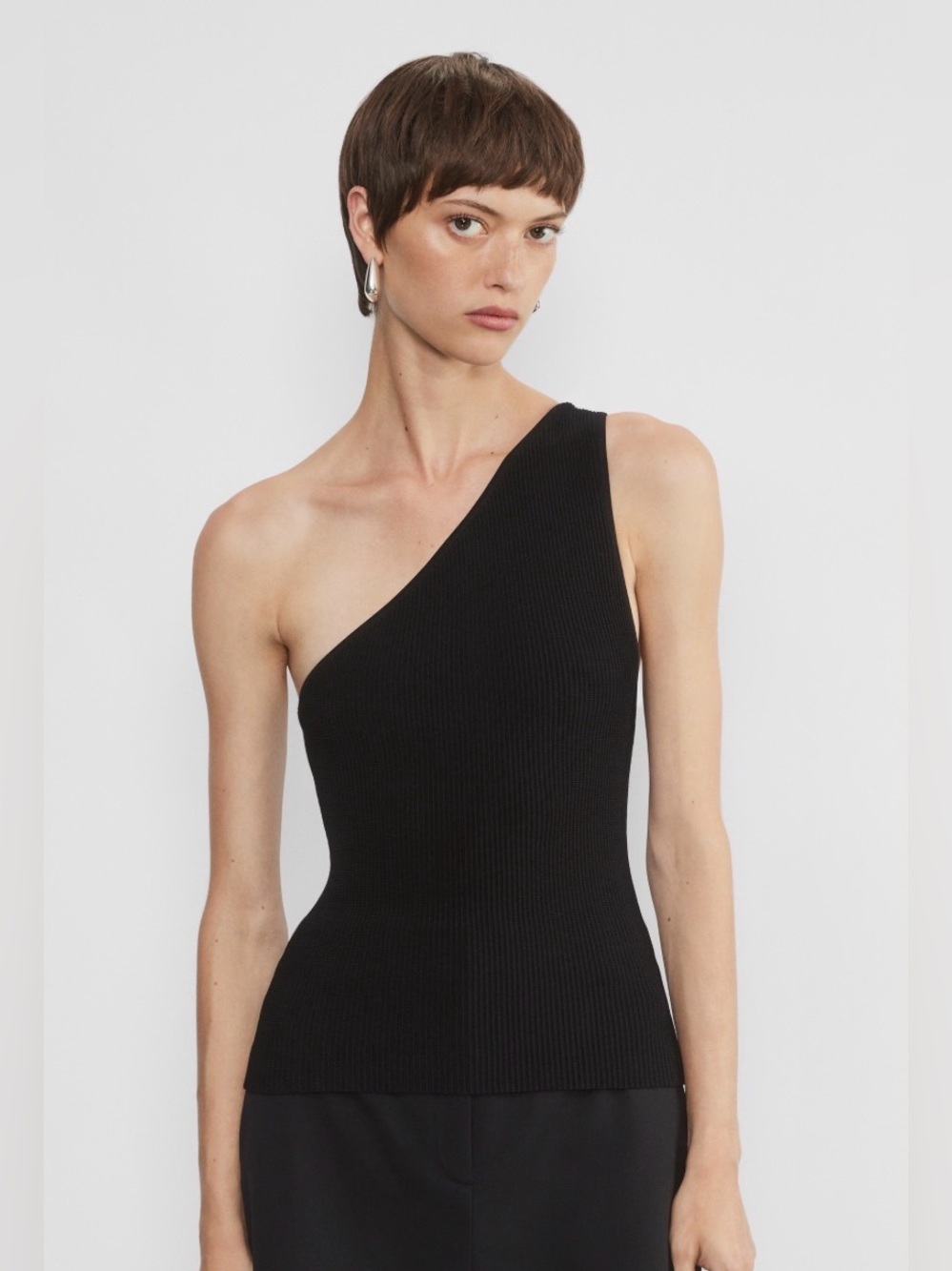 NEW ARITZIA SCULPT KNIT SEVEN TOP